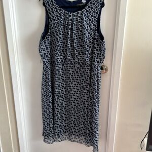Patterned lined midi blue dress 24W